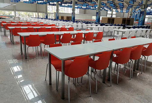 未标题-1_0023_会议桌+红色葫芦椅现场案例.jpg
