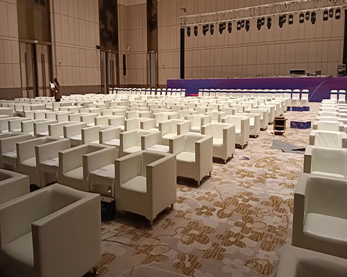 广州平扶手沙发活动现场案例图