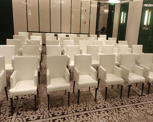 广州白色会议椅活动现场案例图