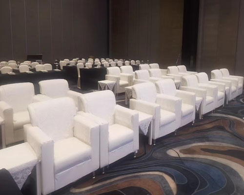 深圳白色高档靠背沙发活动现场图