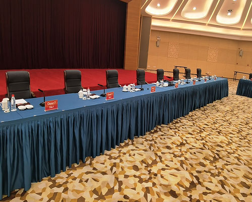 广州会议桌椅活动现场案例图