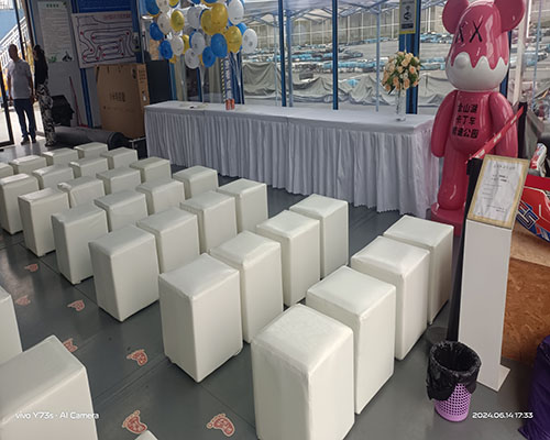 深圳白色面包凳帐篷活动现场案例图