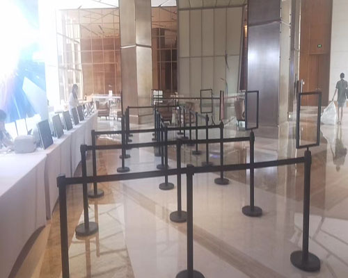 深圳一米线指示牌活动现场案例图